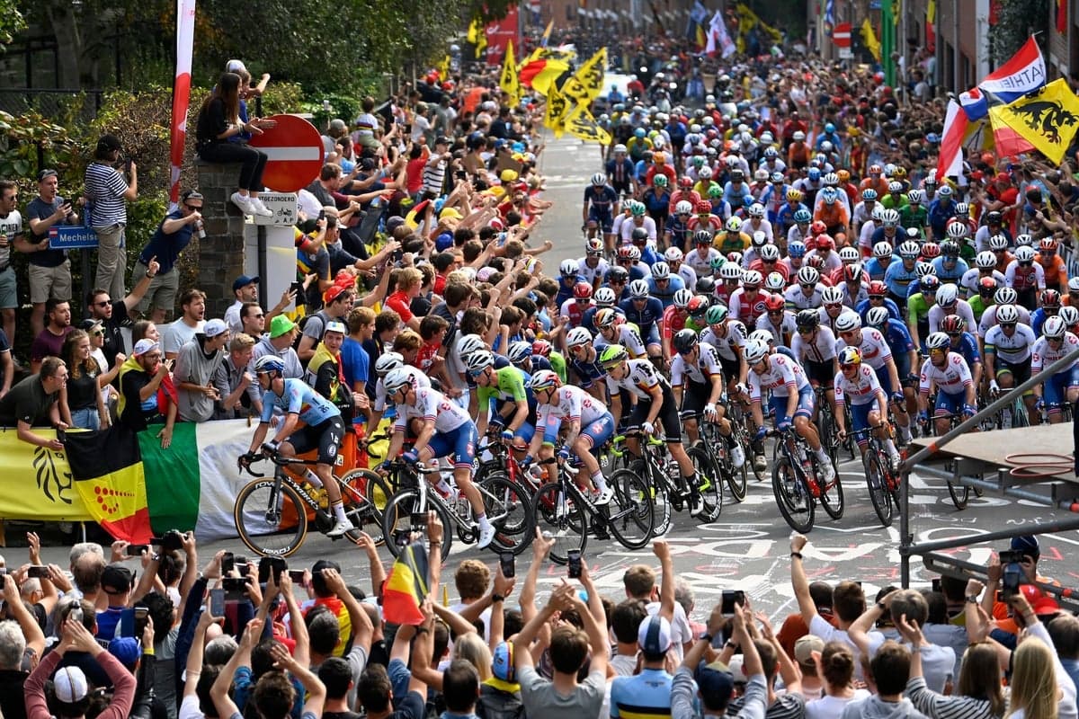 Peloton at Tour of Flanders, Belgium